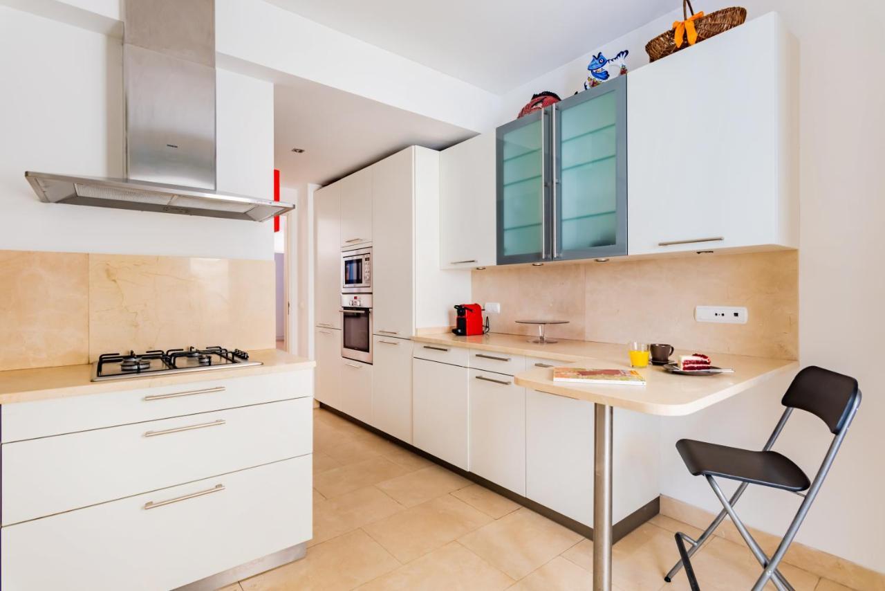 Chiado Mercy II Apartment Lisbon Exterior photo