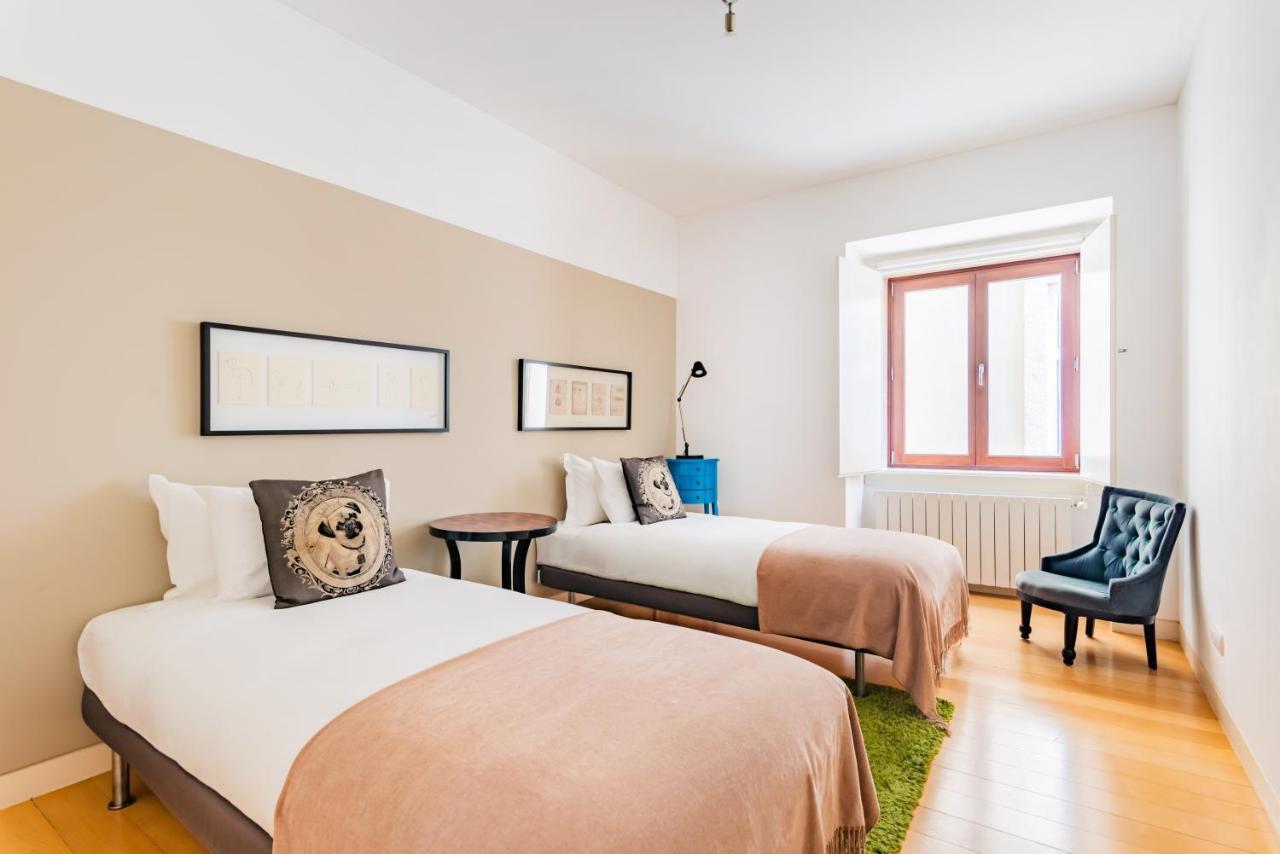 Chiado Mercy II Apartment Lisbon Exterior photo